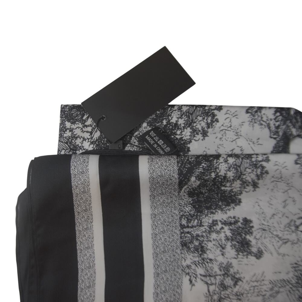 NWT Black White Horse Toile Imitation Silk Scarf Wrap 35x71 Equestrian - Picture 11 of 14